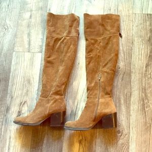 Steve Madden suede boots
